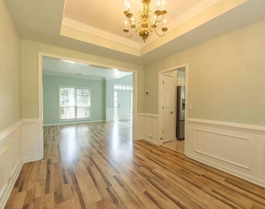 3985 Shallowford Green Court - Photo Thumbnail 7