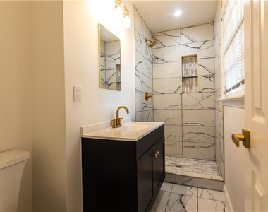 1392 Lively Ridge Road Ne - Photo Thumbnail 11