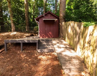 1392 Lively Ridge Road Ne - Photo Thumbnail 38