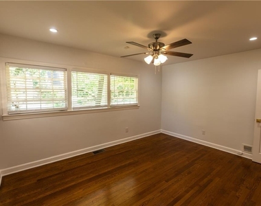 1392 Lively Ridge Road Ne - Photo Thumbnail 13