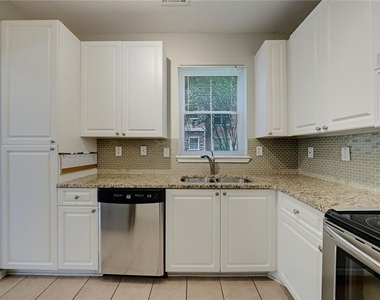 10 Perimeter Summit Boulevard Ne - Photo Thumbnail 24