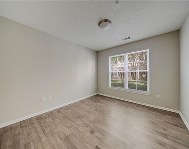 10 Perimeter Summit Boulevard Ne - Photo Thumbnail 35