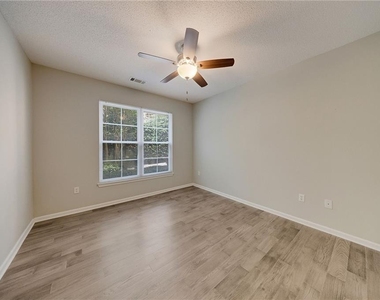 10 Perimeter Summit Boulevard Ne - Photo Thumbnail 31