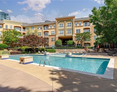 10 Perimeter Summit Boulevard Ne - Photo Thumbnail 60
