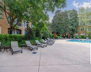 10 Perimeter Summit Boulevard Ne - Photo Thumbnail 49