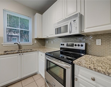 10 Perimeter Summit Boulevard Ne - Photo Thumbnail 22