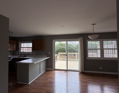 503 Ascot Lane - Photo Thumbnail 3