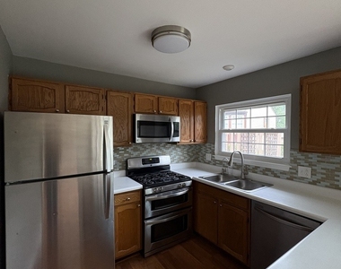 503 Ascot Lane - Photo Thumbnail 5