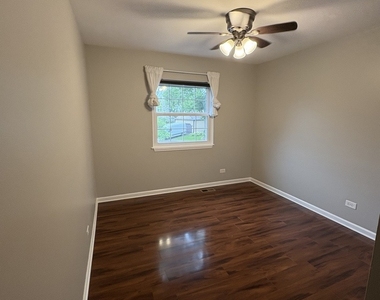 503 Ascot Lane - Photo Thumbnail 10
