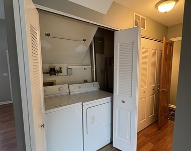 503 Ascot Lane - Photo Thumbnail 6