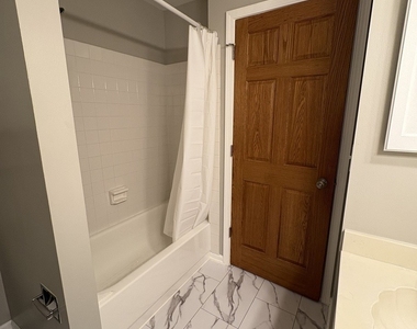 503 Ascot Lane - Photo Thumbnail 13