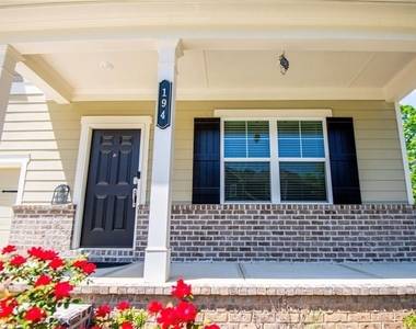 194 Rivulet Drive - Photo Thumbnail 2