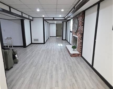 1269 Renee Drive - Photo Thumbnail 7
