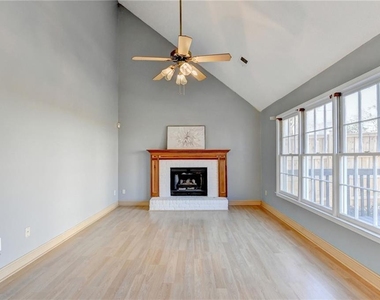 3945 Genoa Court - Photo Thumbnail 27