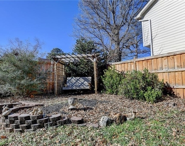 3945 Genoa Court - Photo Thumbnail 58