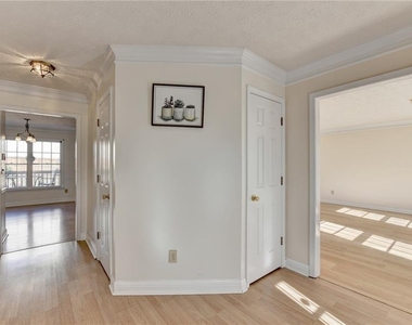 3945 Genoa Court - Photo Thumbnail 6