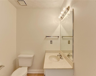 3945 Genoa Court - Photo Thumbnail 31