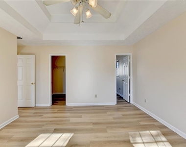 3945 Genoa Court - Photo Thumbnail 43