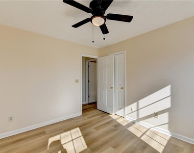 3945 Genoa Court - Photo Thumbnail 38