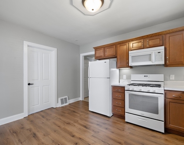 908 Wheeler Street - Photo Thumbnail 6