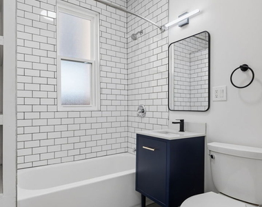 3642 W Belmont Avenue - Photo Thumbnail 8