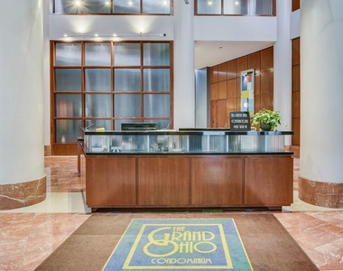 211 E Ohio Street - Photo Thumbnail 22