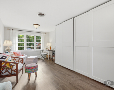 6456 W 175th Street - Photo Thumbnail 11