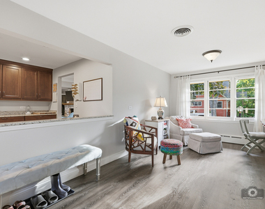 6456 W 175th Street - Photo Thumbnail 10