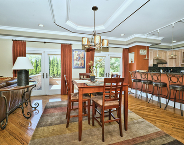 5044 Coyle Avenue - Photo Thumbnail 24