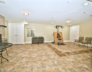 5044 Coyle Avenue - Photo Thumbnail 44