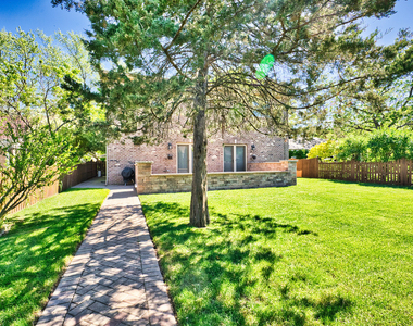 5044 Coyle Avenue - Photo Thumbnail 3