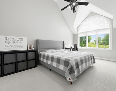 1537 W Rue James Place - Photo Thumbnail 8