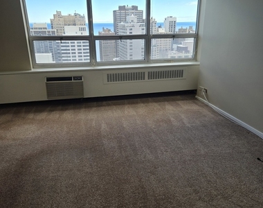 70 W Burton Place - Photo Thumbnail 2