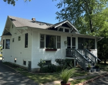 255 S Happ Road - Photo Thumbnail 3
