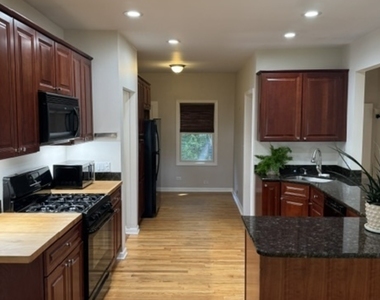 255 S Happ Road - Photo Thumbnail 10
