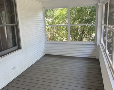 255 S Happ Road - Photo Thumbnail 4
