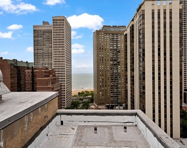 33 E Cedar Street - Photo Thumbnail 22