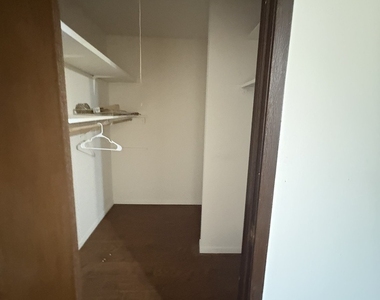 1030 Dunlop Avenue - Photo Thumbnail 4