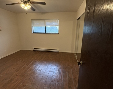 1030 Dunlop Avenue - Photo Thumbnail 7
