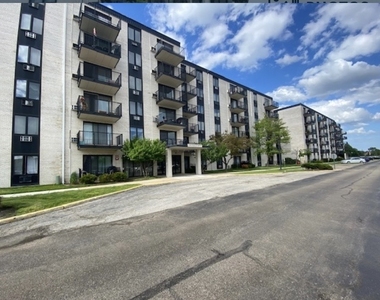 9098 W Terrace Drive - Photo Thumbnail 1