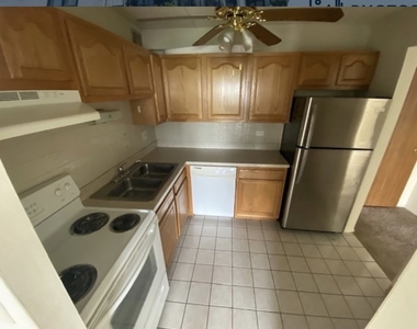 9098 W Terrace Drive - Photo Thumbnail 9