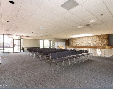 9098 W Terrace Drive - Photo Thumbnail 4