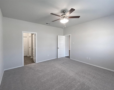 23338 Spring Genesis Lane - Photo Thumbnail 10