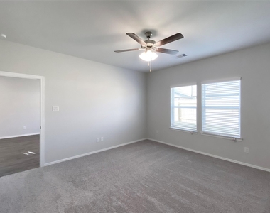 23338 Spring Genesis Lane - Photo Thumbnail 12