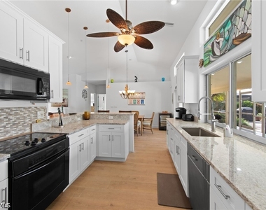 170 Sw 52nd Street - Photo Thumbnail 14