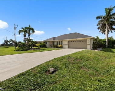 170 Sw 52nd Street - Photo Thumbnail 1