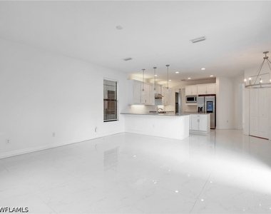 10008 Chesapeake Bay Drive - Photo Thumbnail 17