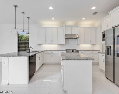 10008 Chesapeake Bay Drive - Photo Thumbnail 12