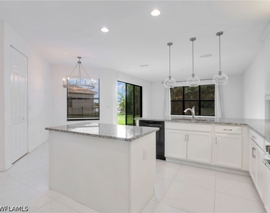10008 Chesapeake Bay Drive - Photo Thumbnail 13
