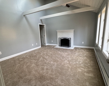 310 Hurricane Hill - Photo Thumbnail 11
